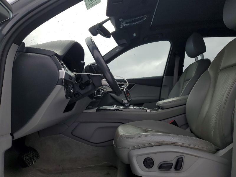 Photo 7 from auction – 2017 AUDI Q7 TECHNIK with VIN WA1WAAF75HD040994