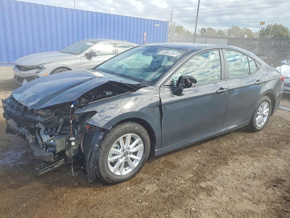 TOYOTA CAMRY XSE 2026 with VIN 4T1DAACK3TU223076 - Photo from auction