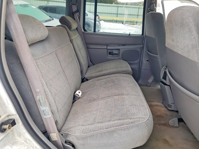 Photo 11 from auction – 1997 FORD EXPLORER with VIN 1FMDU35P6VZB53235