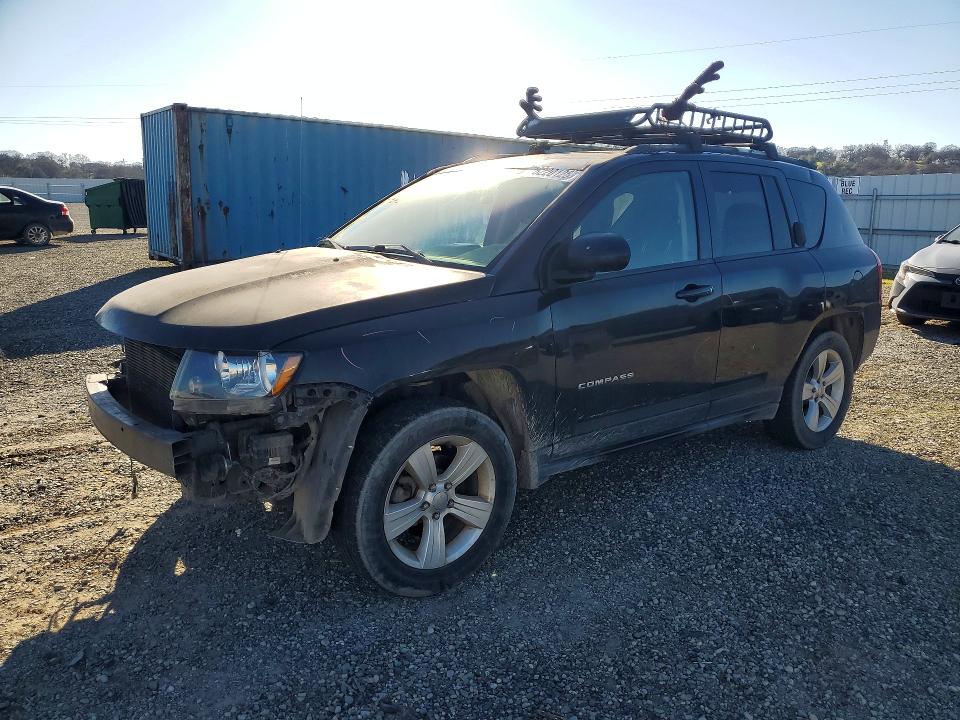 JEEP COMPASS SP 2015 with VIN 1C4NJDBB2FD282801 - Photo from auction