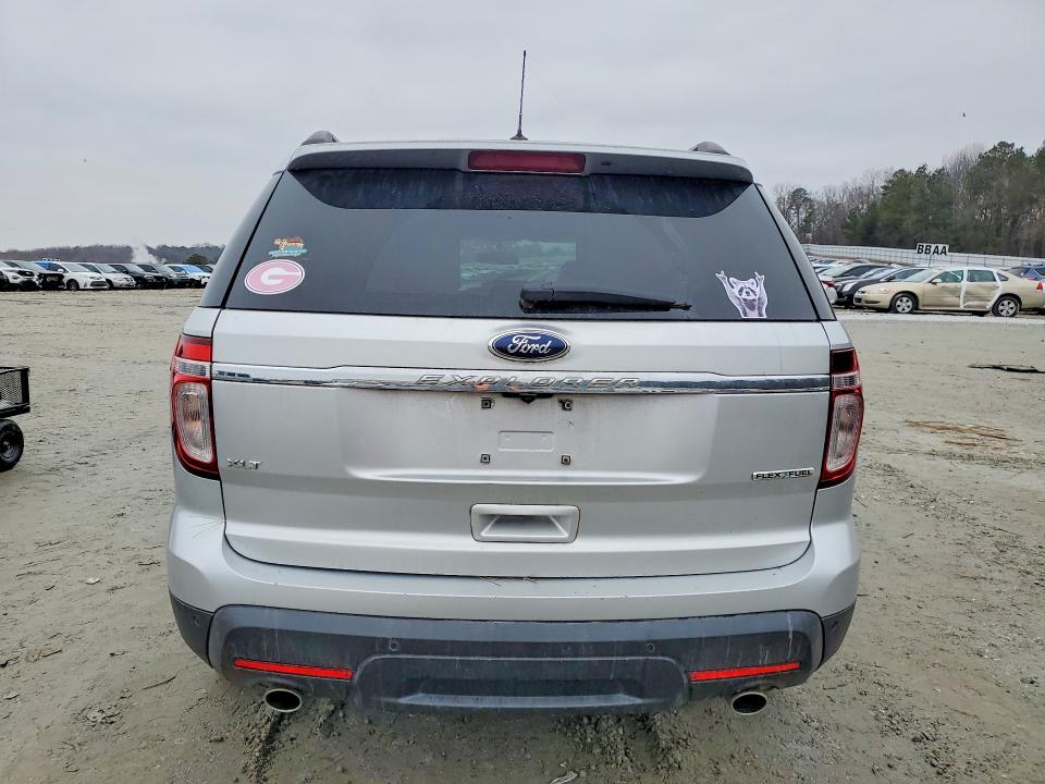 Photo 6 from auction – 2014 FORD EXPLORER with VIN 1FM5K7D80EGB07035