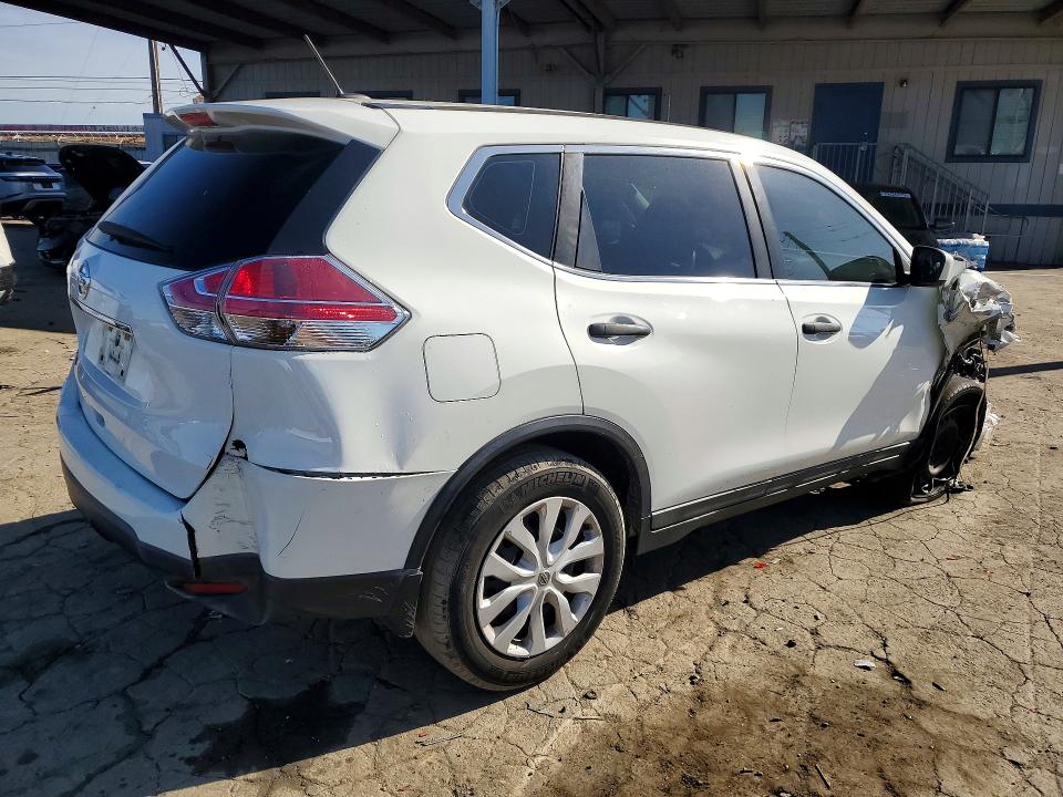 Photo 3 from auction – 2016 NISSAN ROGUE with VIN 5N1AT2MT3GC862421