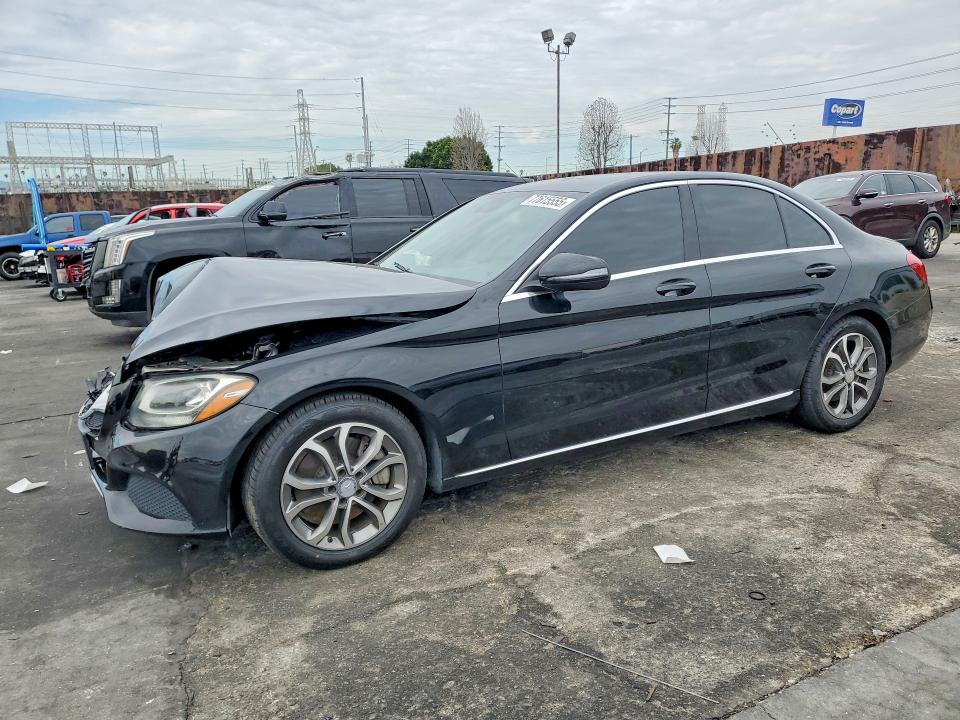 Photo 1 from auction – 2016 MERCEDES-BENZ C with VIN 55SWF4JB4GU122869