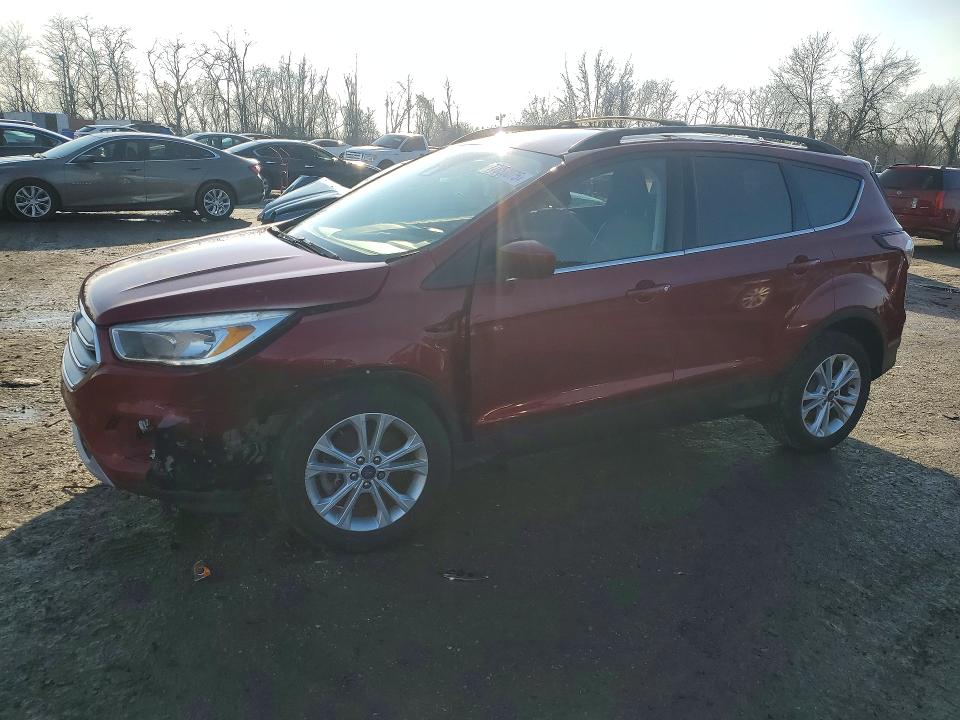 FORD ESCAPE 2018 مع رقم تعريف المركبة 1FMCU9GD5JUB98238 - صورة من المزاد