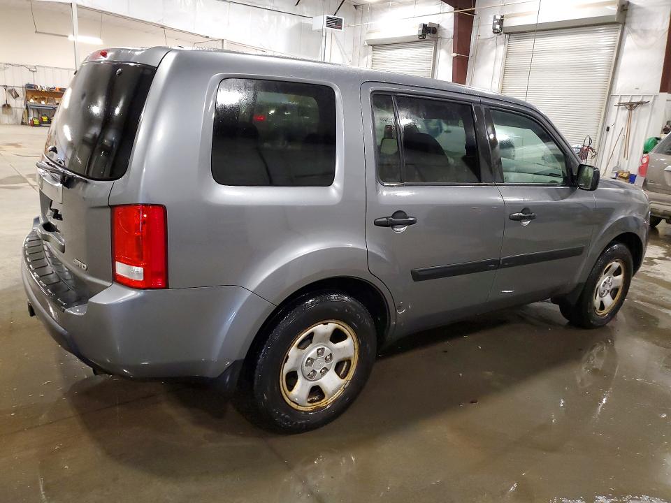 Photo 3 from auction – 2009 HONDA PILOT LX with VIN 5FNYF48279B039438
