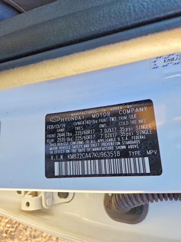 Photo 14 from auction – 2019 HYUNDAI TUCSON SE with VIN KM8J2CA47KU963518