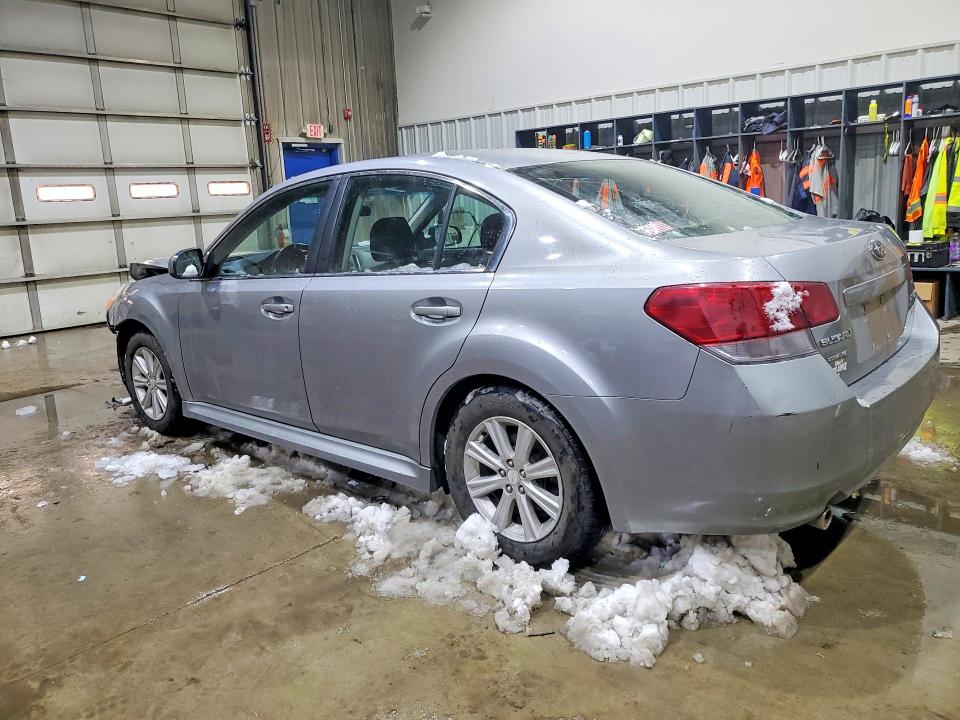 Photo 2 from auction – 2010 SUBARU LEGACY 2.5 with VIN 4S3BMBC66A3211874