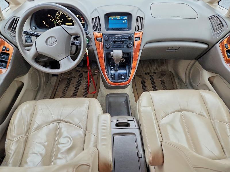 Photo 8 from auction – 2000 LEXUS RX 300 with VIN JT6HF10U6Y0121306