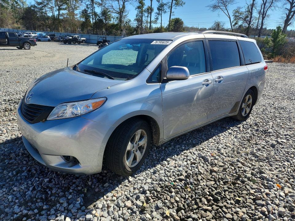 TOYOTA SIENNA 2014 with VIN 5TDKK3DC5ES505965 - Photo from auction