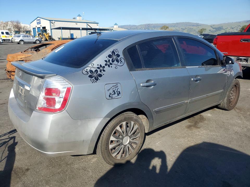 Photo 3 from auction – 2012 NISSAN SENTRA with VIN 3N1AB6AP2CL737367