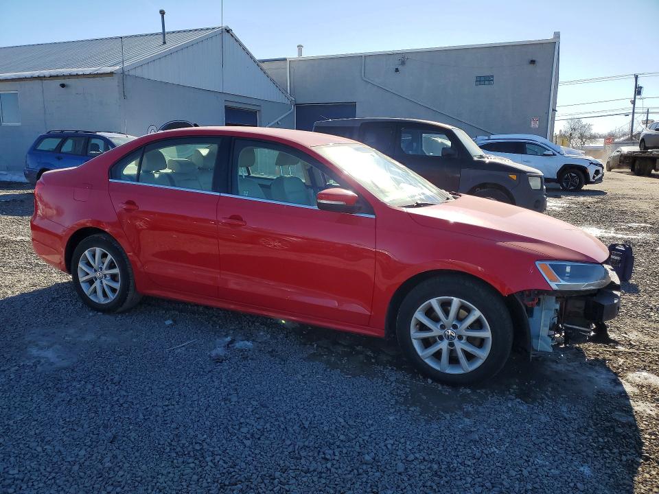 Photo 4 from auction – 2013 VOLKSWAGEN JETTA SE with VIN 3VWDP7AJ3DM448424