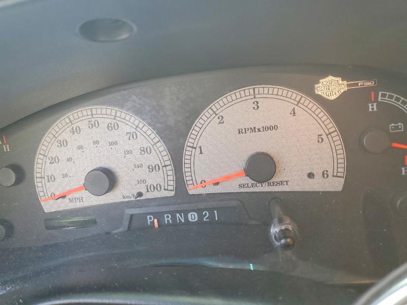 Photo 9 from auction – 2001 FORD F150 with VIN 1FTRW07LX1KA06822