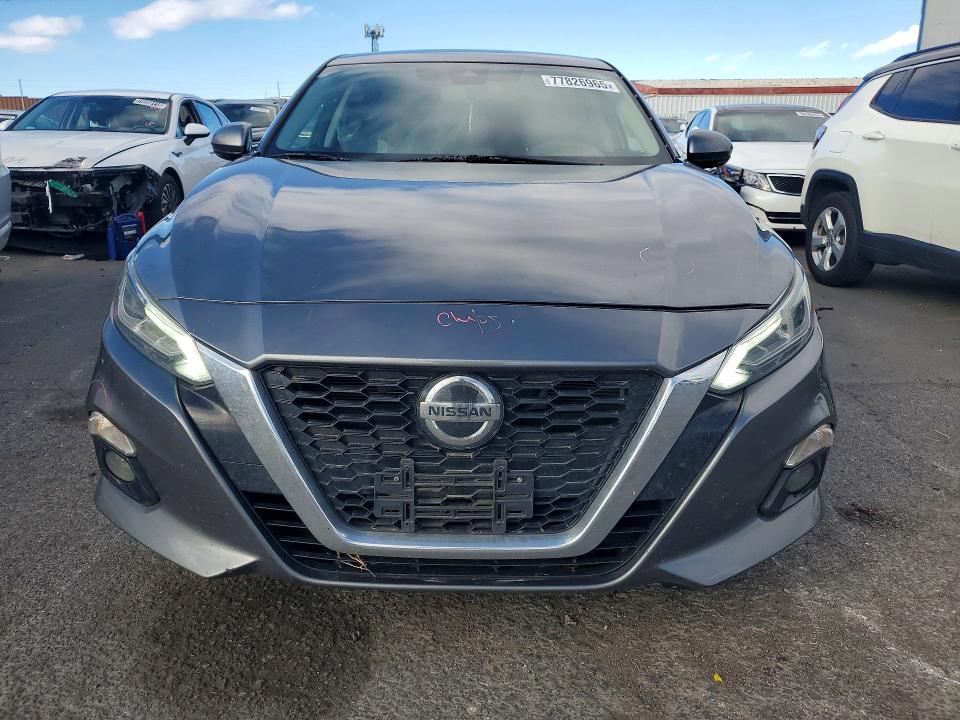 Photo 5 from auction – 2019 NISS ALTIMA with VIN 1N4BL4EV6KC153632