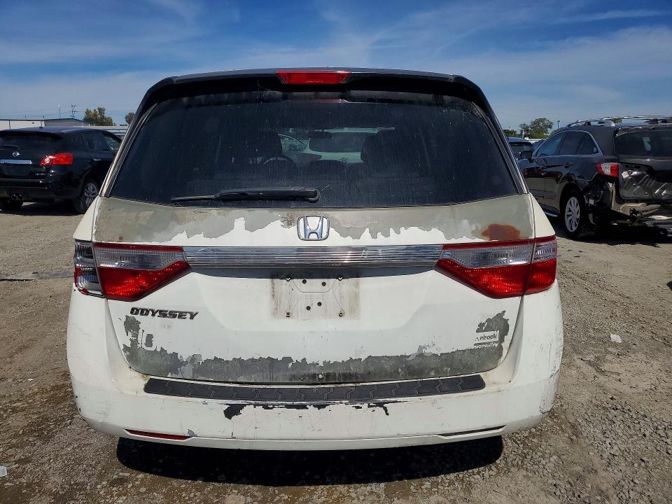 Photo 6 from auction – 2012 HONDA ODYSSEY with VIN 5FNRL5H2XCB106978