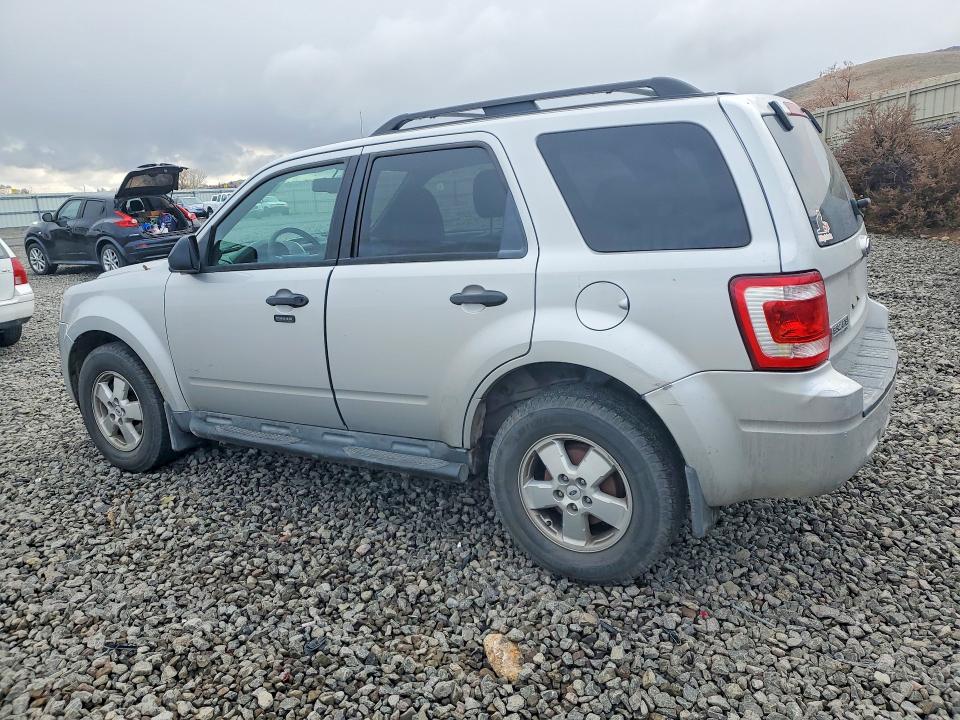 Foto 2 de la subasta – 2009 FORD ESCAPE con VIN 1FMCU93729KC66437