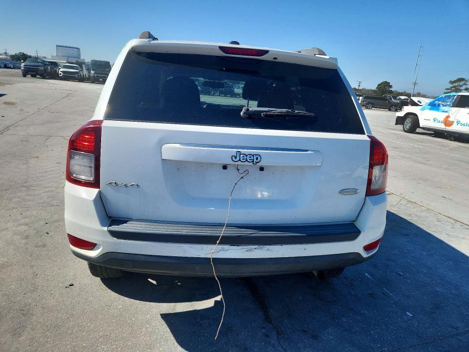 Photo 6 from auction – 2016 JEEP COMPASS with VIN 1C4NJDEB4GD616811