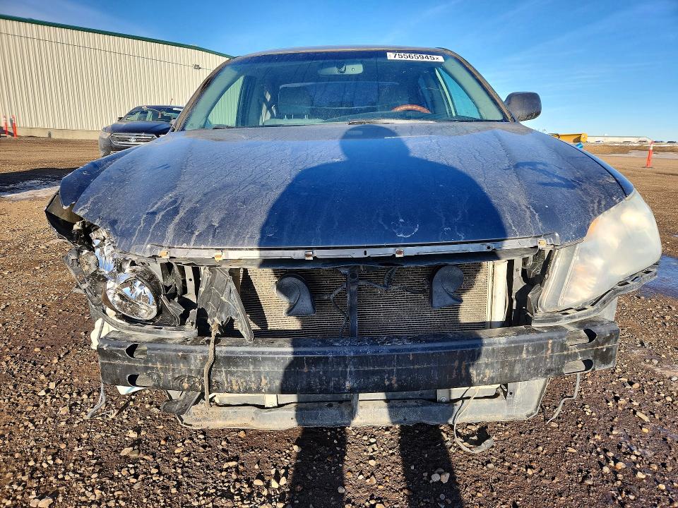 Photo 5 from auction – 2005 TOYOTA AVALON with VIN 4T1BK36B25U049743