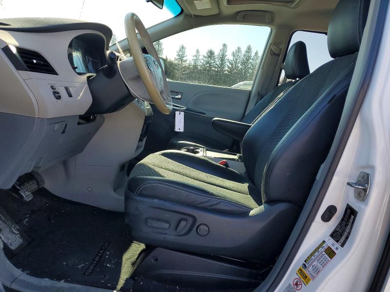 Photo 7 from auction – 2011 TOYOTA SIENNA with VIN 5TDXK3DC7BS099320