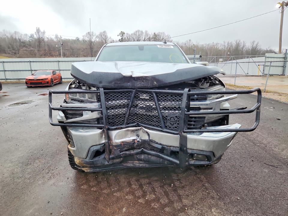 Photo 5 from auction – 2019 CHEVROLET SILVERADO with VIN 3GCUYDED5KG284723