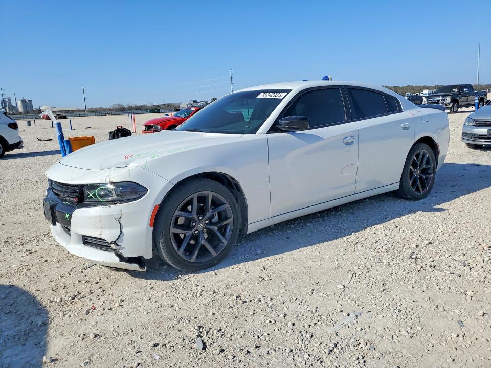 DODGE CHARGER 2021 with VIN 2C3CDXBG4MH682830 - Photo from auction