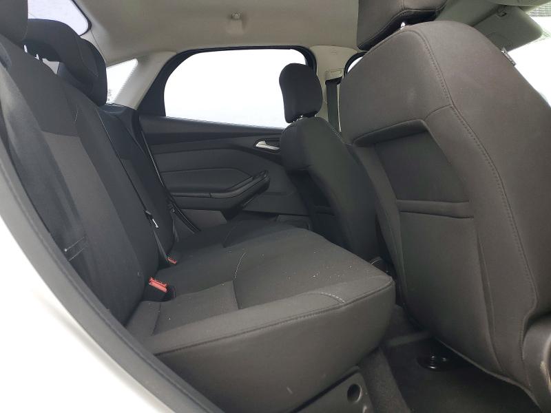 Photo 10 from auction – 2016 FORD FOCUS with VIN 1FADP3F27GL272969