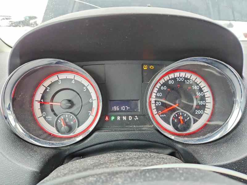 Photo 9 from auction – 2011 DODGE GRAND CARAVAN with VIN 2D4RN4DG1BR692658