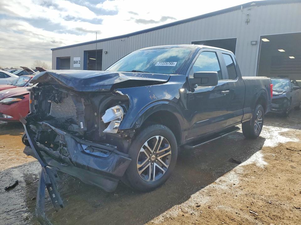 FORD F150 2023 with VIN 1FTEX1EP8PKF92257 - Photo from auction