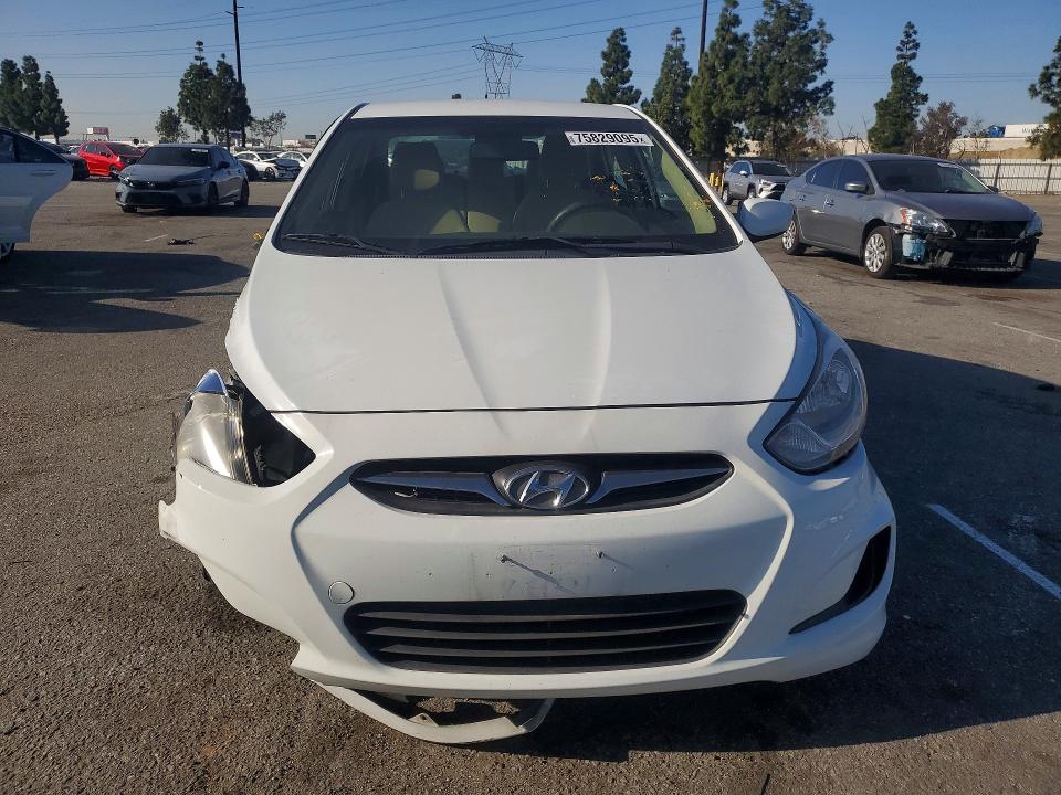Photo 5 from auction – 2013 HYUNDAI ACCENT GLS with VIN KMHCT4AE6DU571766