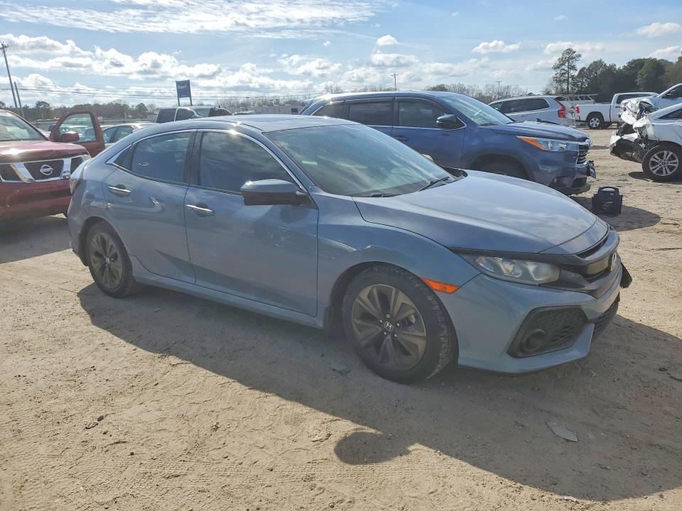 Photo 4 from auction – 2018 HONDA CIVIC EX with VIN SHHFK7H51JU229074