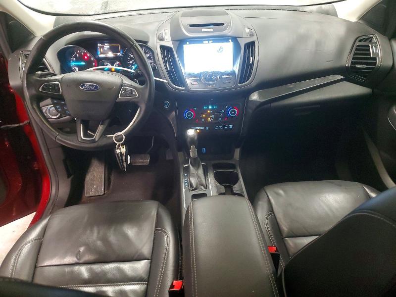 Photo 8 from auction – 2017 FORD ESCAPE with VIN 1FMCU9J91HUD52118