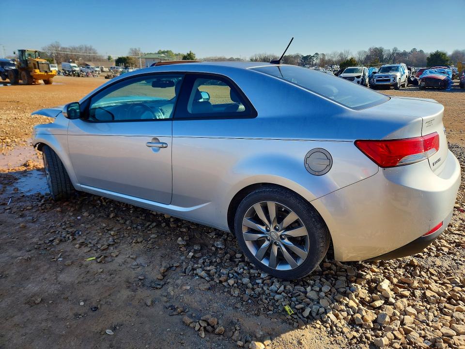 Фото 2 с аукциона – 2013 KIA FORTE с VIN KNAFW6A33D5671172