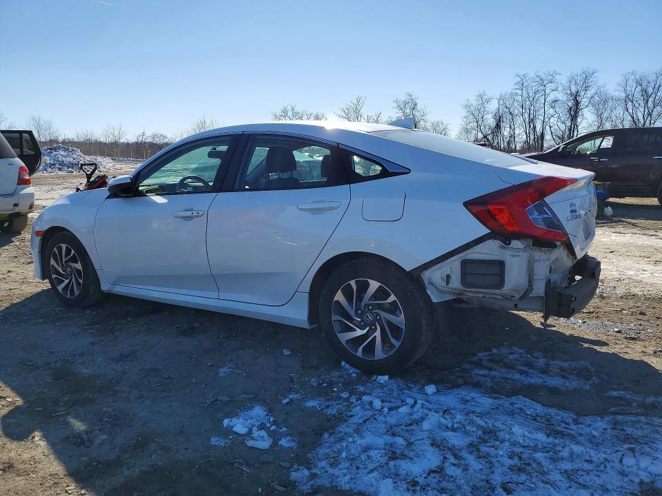 Photo 2 from auction – 2017 HONDA CIVIC EX with VIN 19XFC2F72HE205503