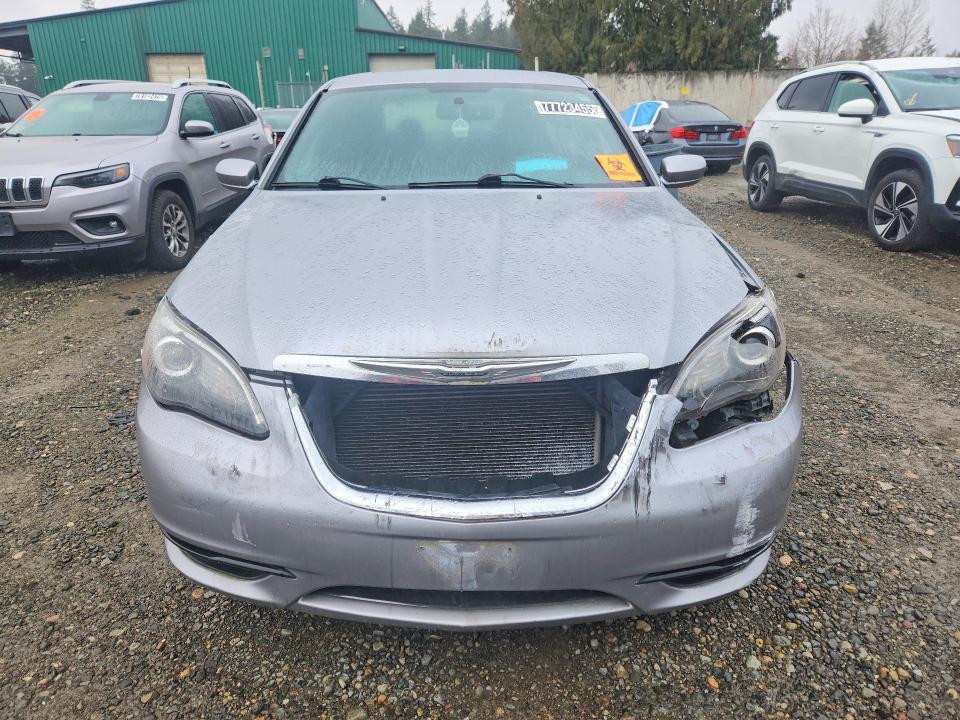 Photo 5 from auction – 2013 CHRYSLER 200 with VIN 1C3CCBBB9DN615528