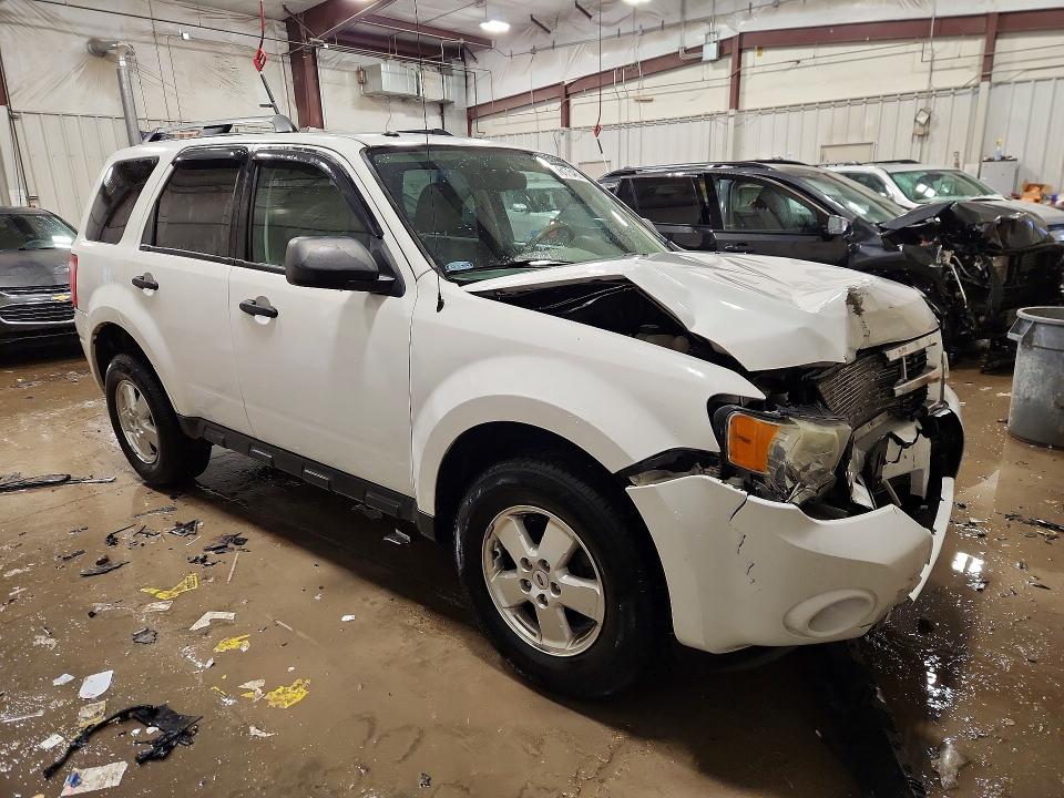 Photo 4 from auction – 2012 FORD ESCAPE XLT with VIN 1FMCU9D73CKC68638