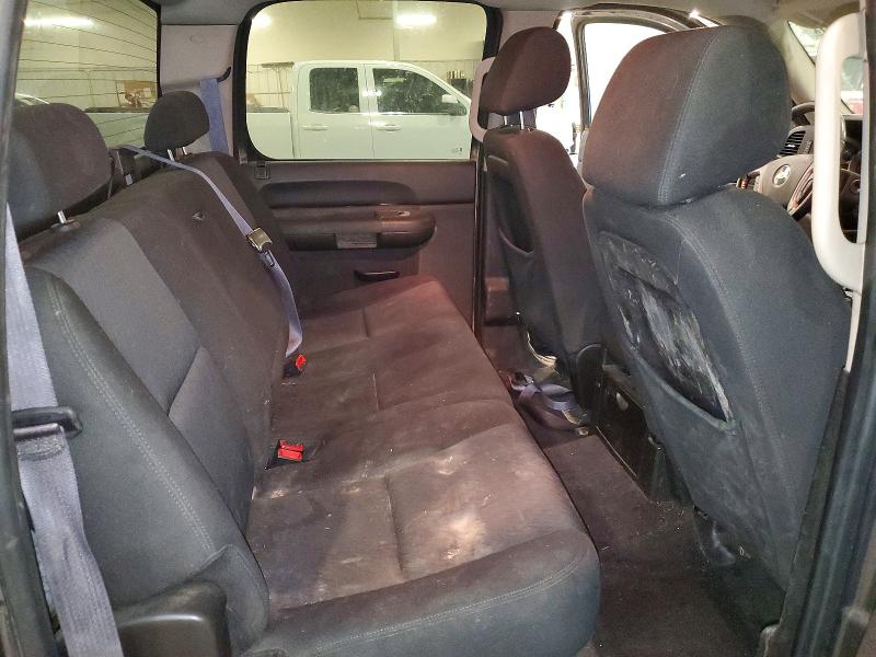 Photo 10 from auction – 2011 CHEVROLET SILVERADO with VIN 3GCPKSE34BG151493