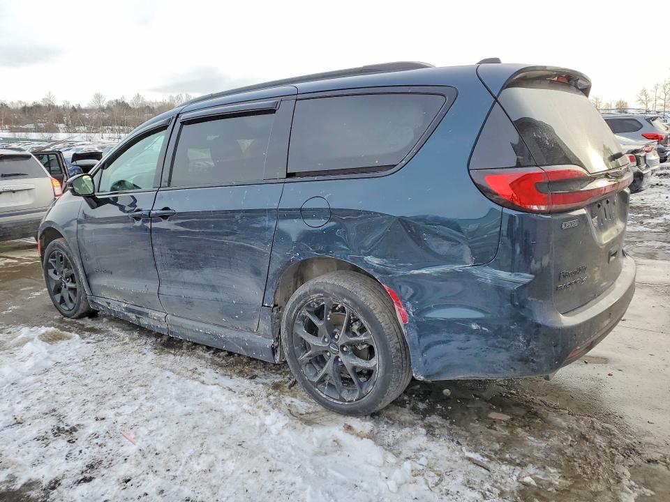 Photo 2 from auction – 2024 CHRYSLER PACIFICA with VIN 2C4RC1BG3RR102460