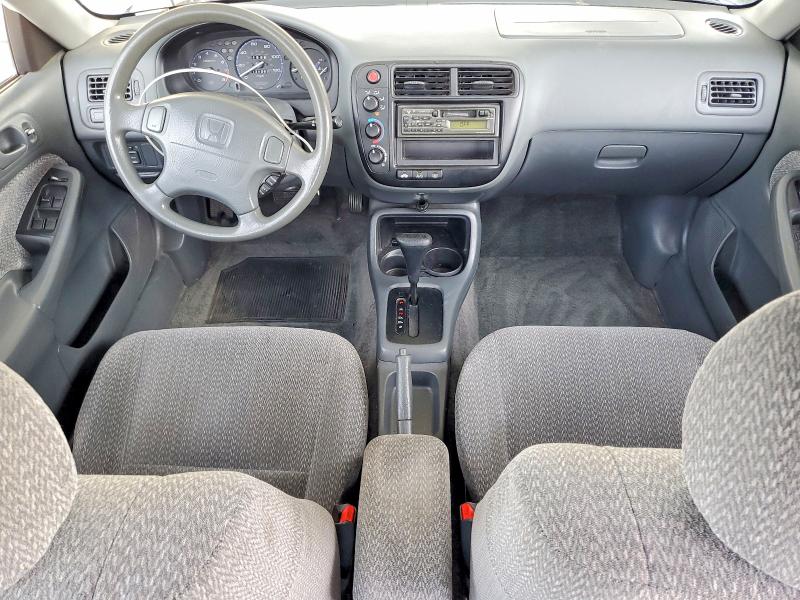 Photo 8 from auction – 2000 HONDA CIVIC with VIN 2HGEJ6671YH525944