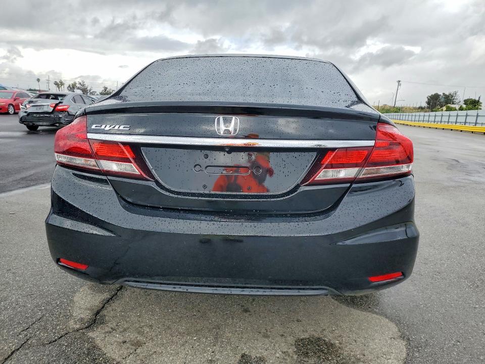 Photo 6 from auction – 2015 HONDA CIVIC with VIN 2HGFB2F58FH525638