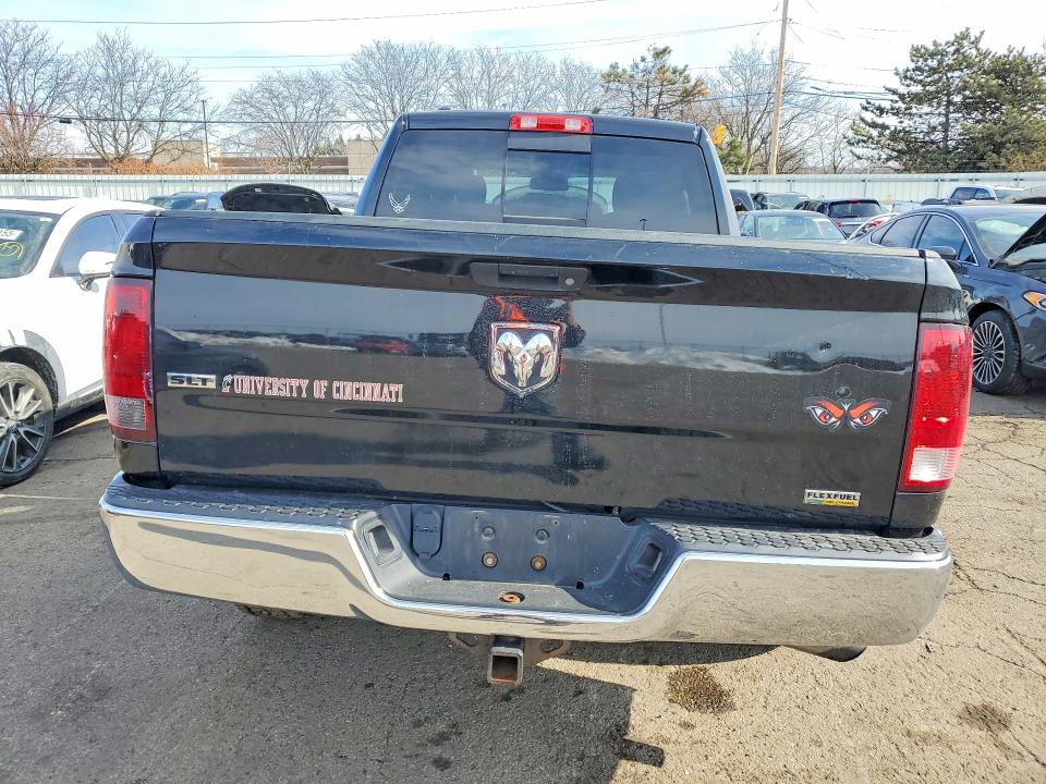 Photo 6 from auction – 2016 RAM 1500 SLT with VIN 1C6RR6GGXGS227172