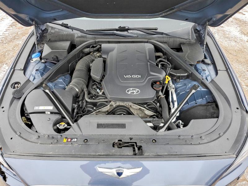 Photo 11 from auction – 2015 HYUNDAI GENESIS with VIN KMHGN4JEXFU102453