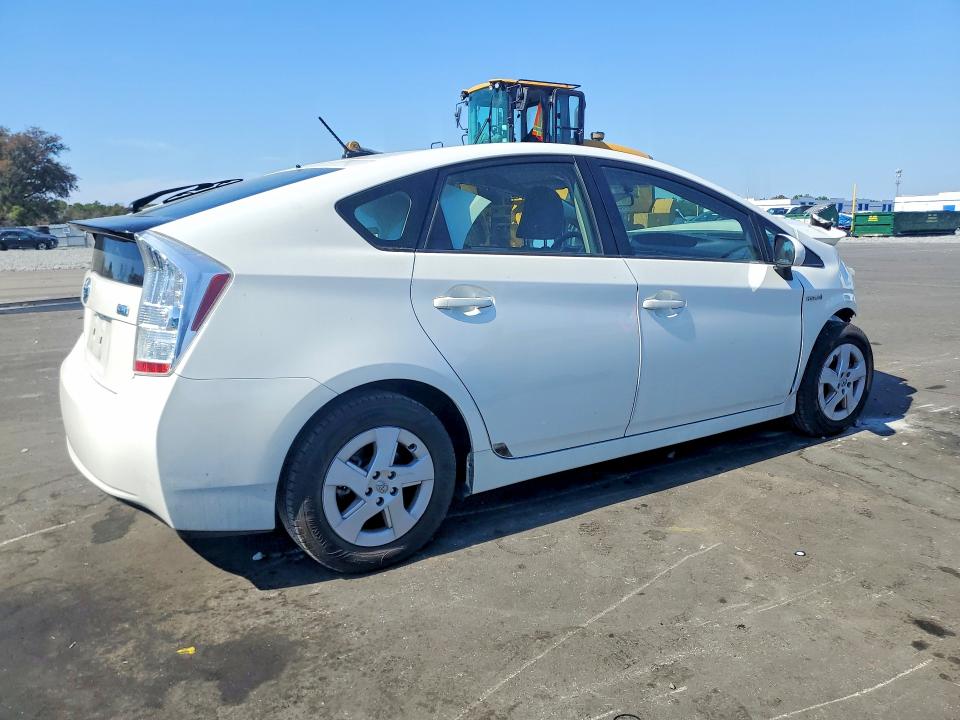 Photo 3 from auction – 2010 TOYOTA PRIUS with VIN JTDKN3DU6A0137731