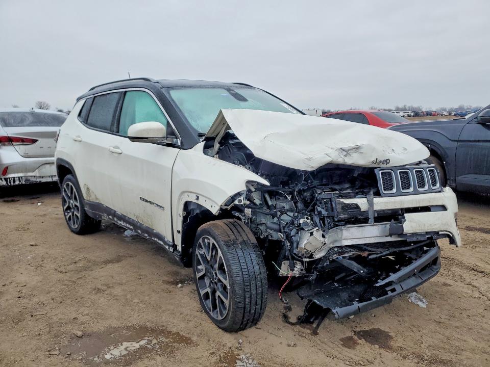 Photo 4 from auction – 2018 JEEP COMPASS with VIN 3C4NJDCB8JT399302