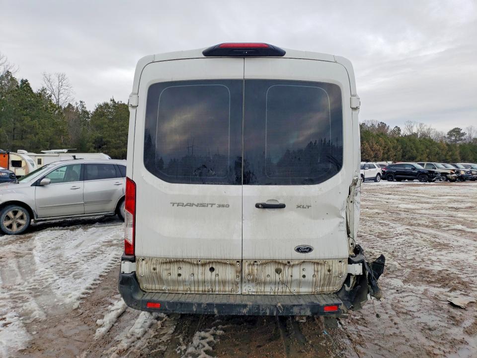 Photo 6 from auction – 2023 FORD TRANSIT with VIN 1FBAX2C87PKB60876
