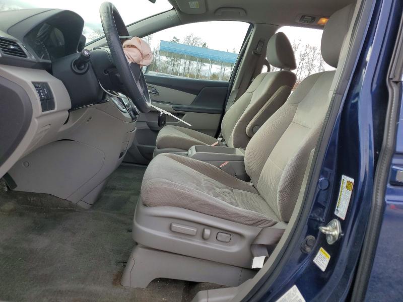 Photo 7 from auction – 2014 HONDA ODYSSEY with VIN 5FNRL5H43EB124842