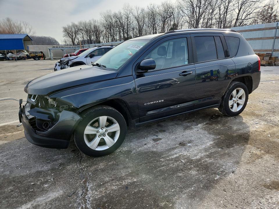 JEEP COMPASS 2014 with VIN 1C4NJDEB1ED623583 - Photo from auction