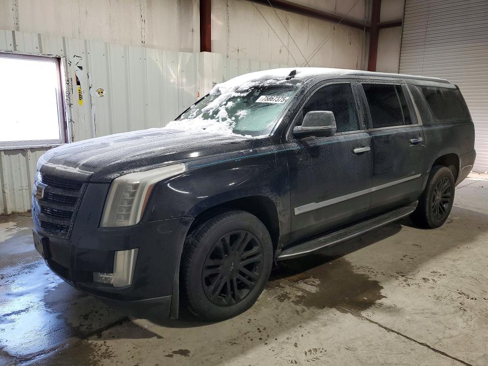 CADILLAC ESCALADE E 2015 with VIN 1GYS4RKJXFR673383 - Photo from auction