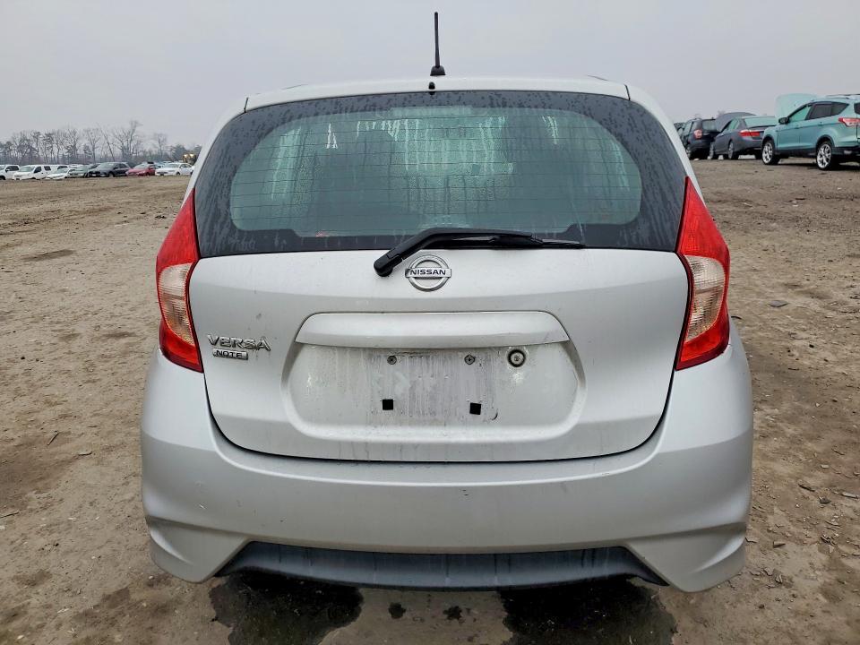 Photo 6 from auction – 2017 NISS VERSA NOTE with VIN 3N1CE2CP5HL377041