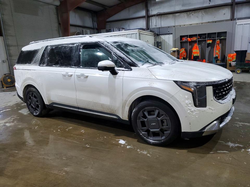 Photo 4 from auction – 2025 KIA CARNIVAL with VIN KNDNE5K30S6454485