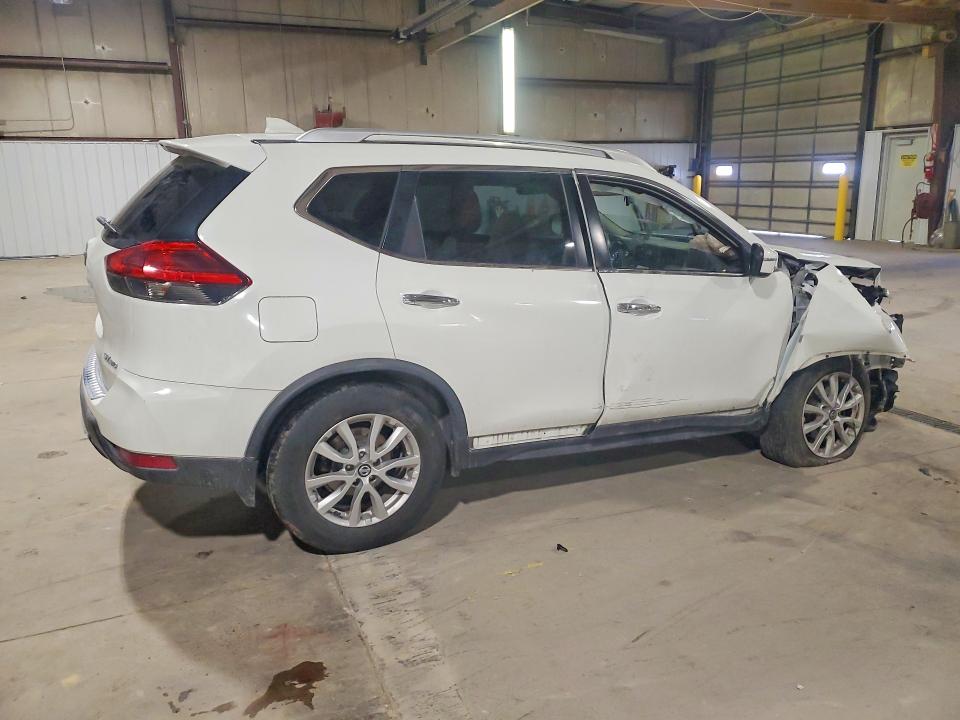Photo 3 from auction – 2017 NISSAN ROGUE with VIN KNMAT2MV7HP603530