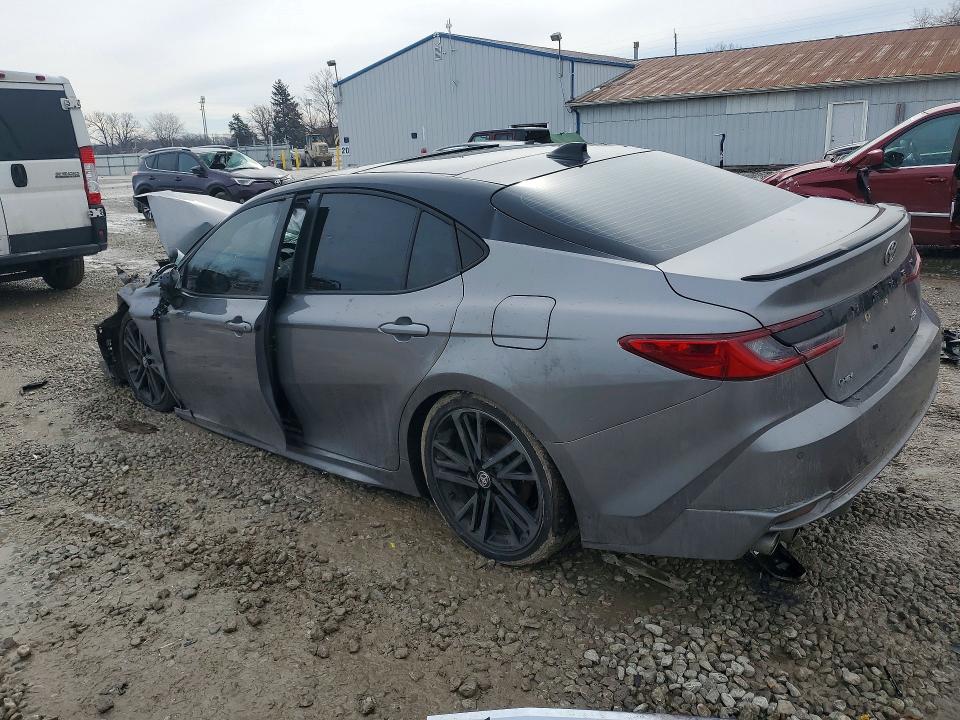 Photo 2 from auction – 2026 TOYOTA CAMRY with VIN 4T1DAACK2TU654606